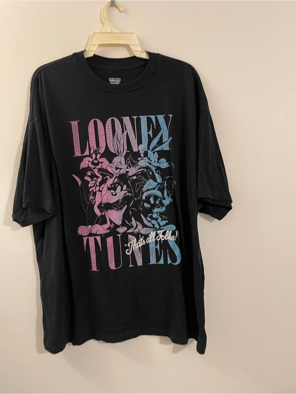 Warner Bros. Looney Tunes Black Tee with Pink & Blue Graphic